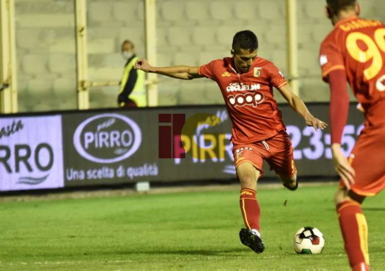 Avellino - Catanzaro: gli highlights del match