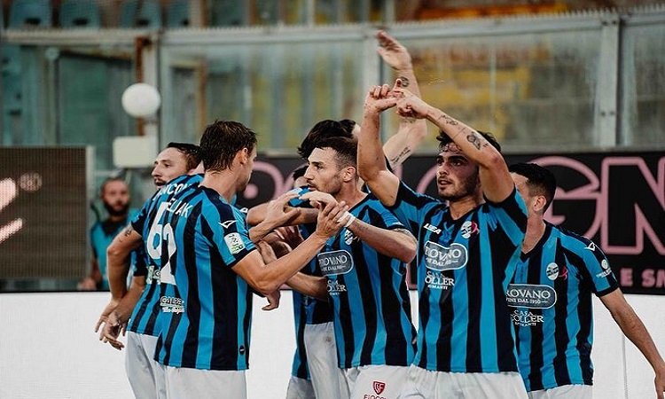 Il Lecco vince al "Barbera" per 2-1