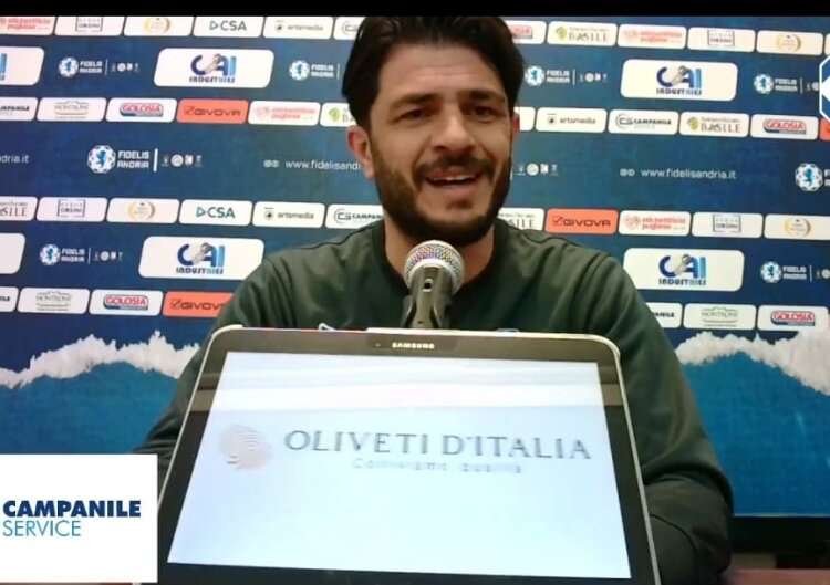 Mister Di bari in conferenza stampa
