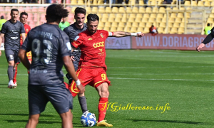 Il momento in cui il capitano segna l'1-1