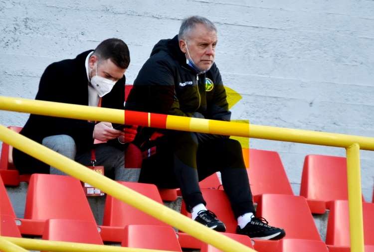 Si gioca contro... l'Avellino