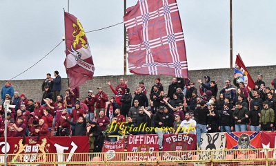 Tifosi della Cremonese in trasferta al Ceravolo 