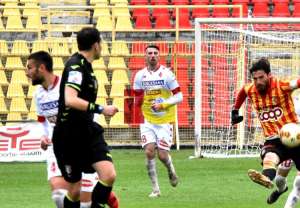 Si gioca contro... Il Bari