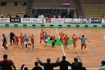 Futsal Catanzaro | Spettacolo al "PalaGallo": giallorossi straripanti vincono 6-0